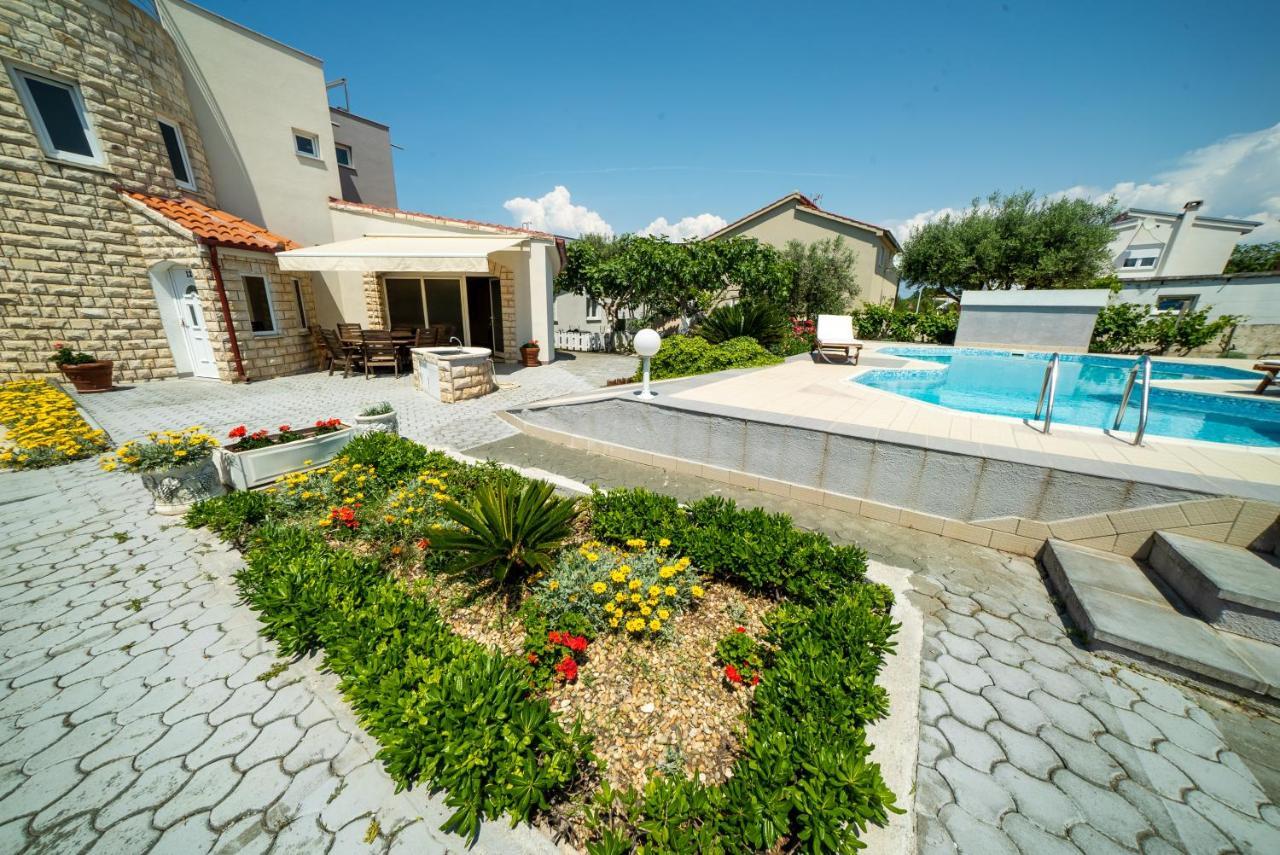Villa Lulic Vir Zewnętrze zdjęcie